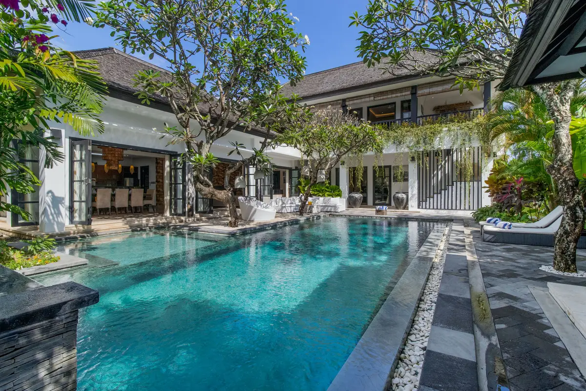 Villa Senang — 4-bedroom luxury villa in Seminyak, Bali | The Luxury Bali