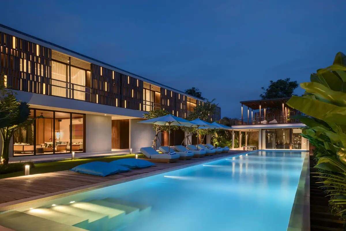 VILLA BLUE, Seminyak, Bali — toro berawa | The Luxury Bali