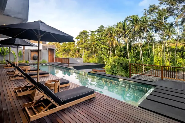 Minimalist Villa · 12BR · Ubud — photo 2