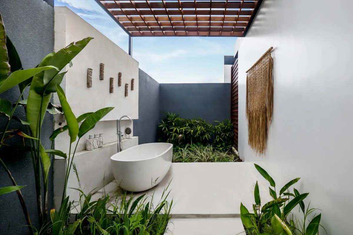 Courtyard Villa Suriya · 6BR · Ubud, Ubud, Bali — photo 5 | The Luxury Bali