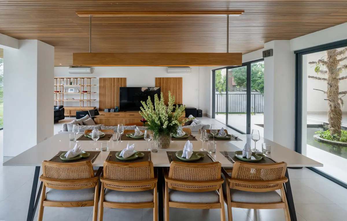 Villa Avocagolf, Nusa Dua, Bali — dining area | The Luxury Bali