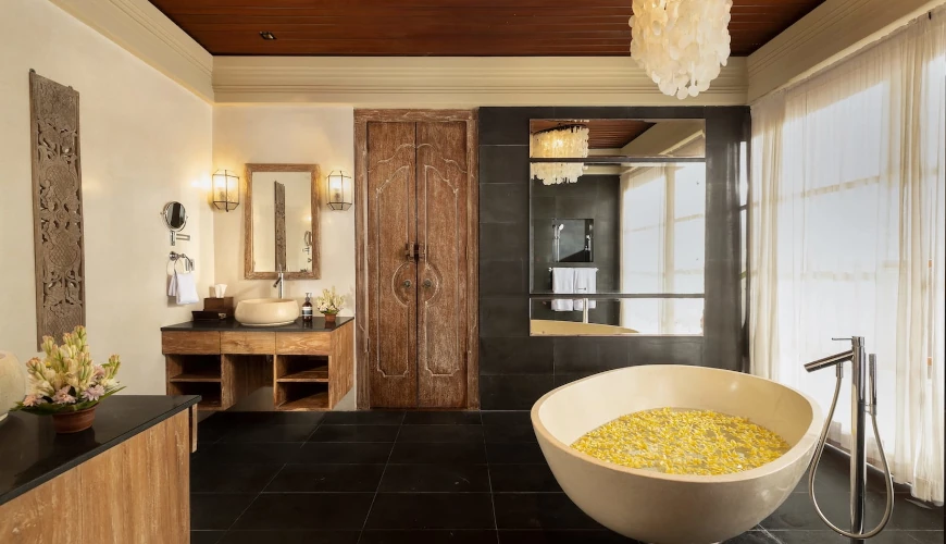 Villa Grasshopper, Jimbaran, Bali — bathroom | The Luxury Bali