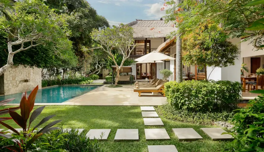 Villa Ohm, Jimbaran, Bali — outdoor pool garden, photo 11 | The Luxury Bali