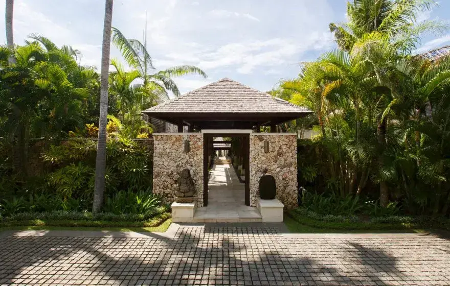 Villa Chintamani, Uluwatu, Bali — front entrance | The Luxury Bali