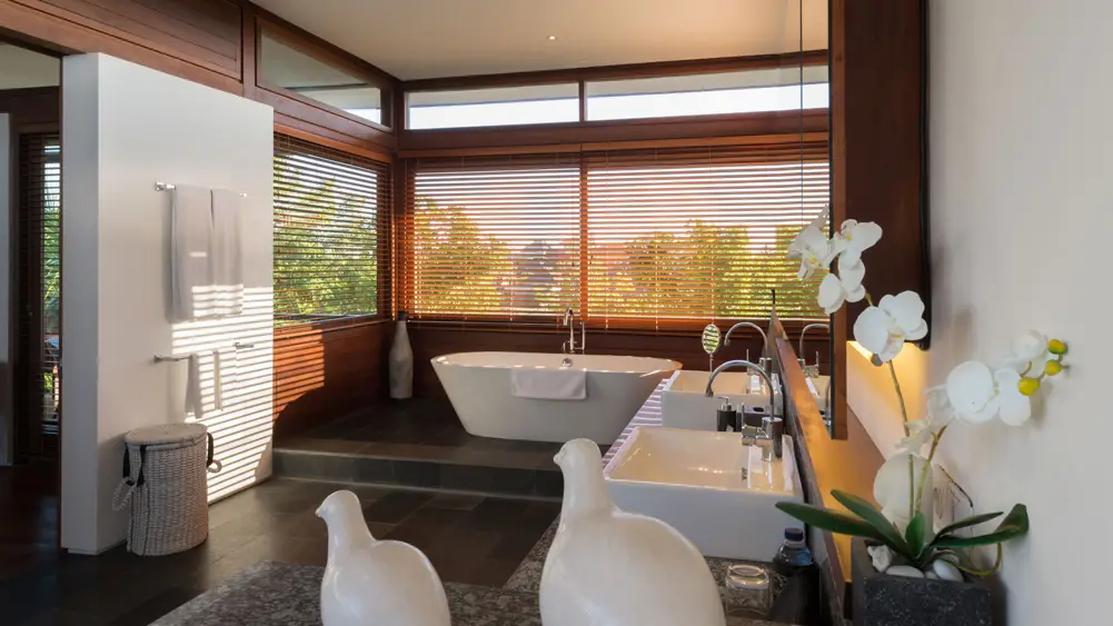 Bendega Rato, Canggu, Bali — bedroom three ensuite | The Luxury Bali
