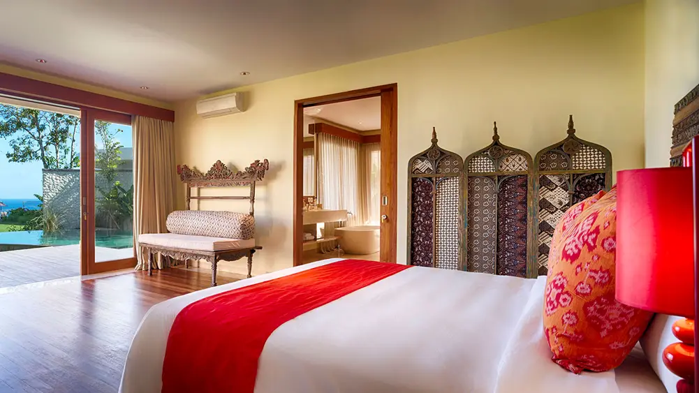 Pandawa Cliff Estate - Villa Markisa, Nusa Dua, Bali — honeymoon suite decor | The Luxury Bali
