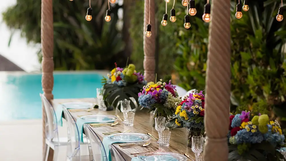 Grand Cliff Ungasan, Uluwatu, Bali — front residence flower table pool | The Luxury Bali