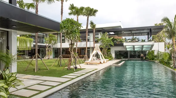 Villa Norbu — 6-bedroom luxury villa in Canggu, Bali | The Luxury Bali