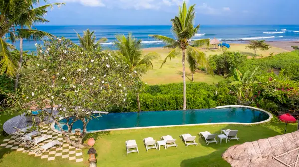 Sungai Tinggi Beach Villa — 6-bedroom luxury villa in Canggu, Bali | The Luxury Bali