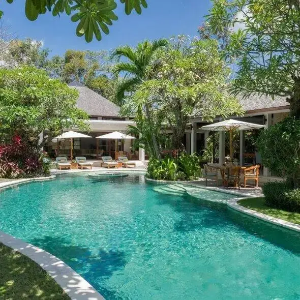 Lataliana 11 Bedroom Villa LA-TA, Seminyak, Bali — photo 5 | The Luxury Bali