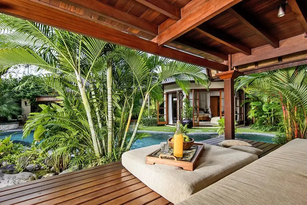 Lataliana - Villa Ta-Li 8BR, Seminyak, Bali — photo 10 | The Luxury Bali