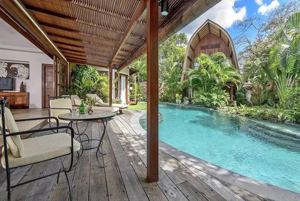 Lataliana - Villa Ta-Li 8BR, Seminyak, Bali — photo 8 | The Luxury Bali