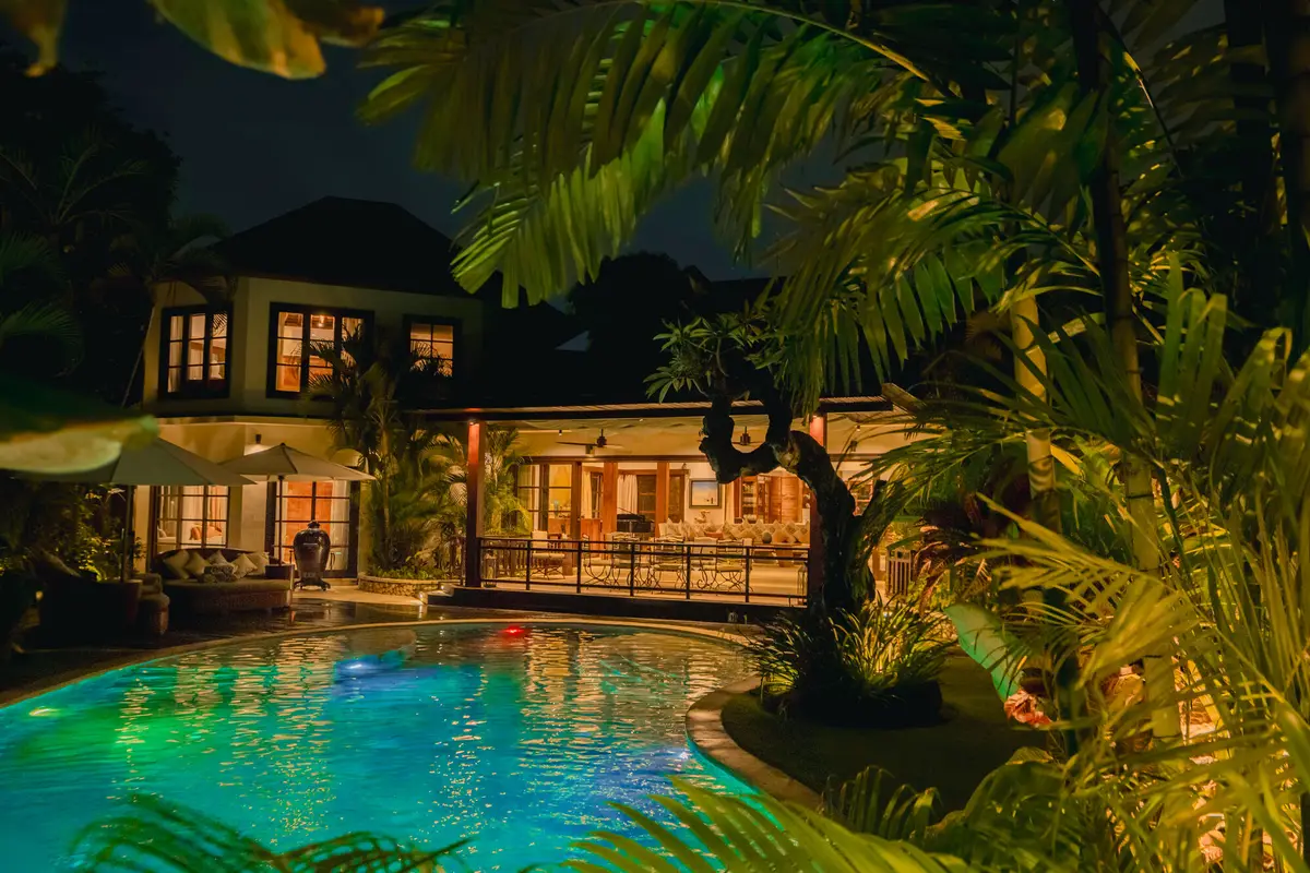 Lataliana - Villa Ta 4BR, Seminyak, Bali — photo 2 | The Luxury Bali