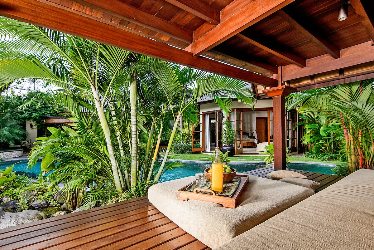Villa LA-TA-LI 14BR, Seminyak, Bali — photo 10 | The Luxury Bali