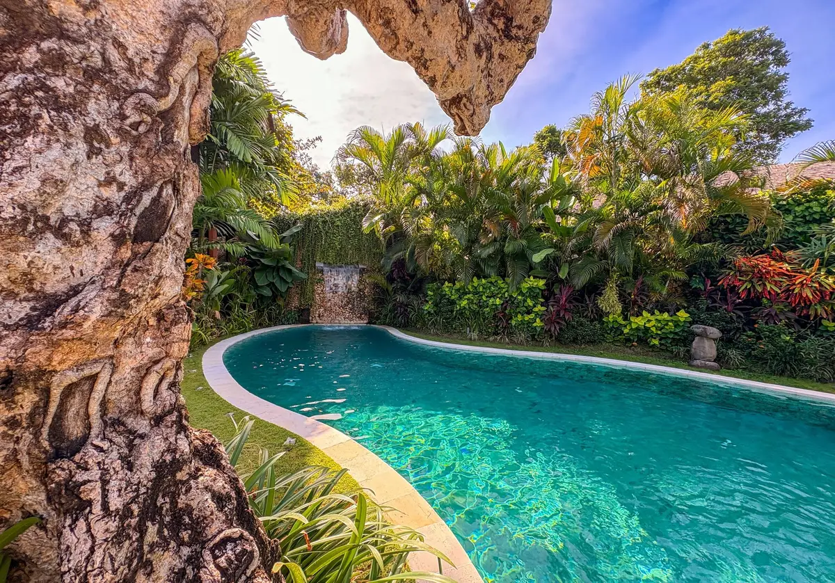 Lataliana Villas 7BR — 7-bedroom luxury villa in Seminyak, Bali | The Luxury Bali