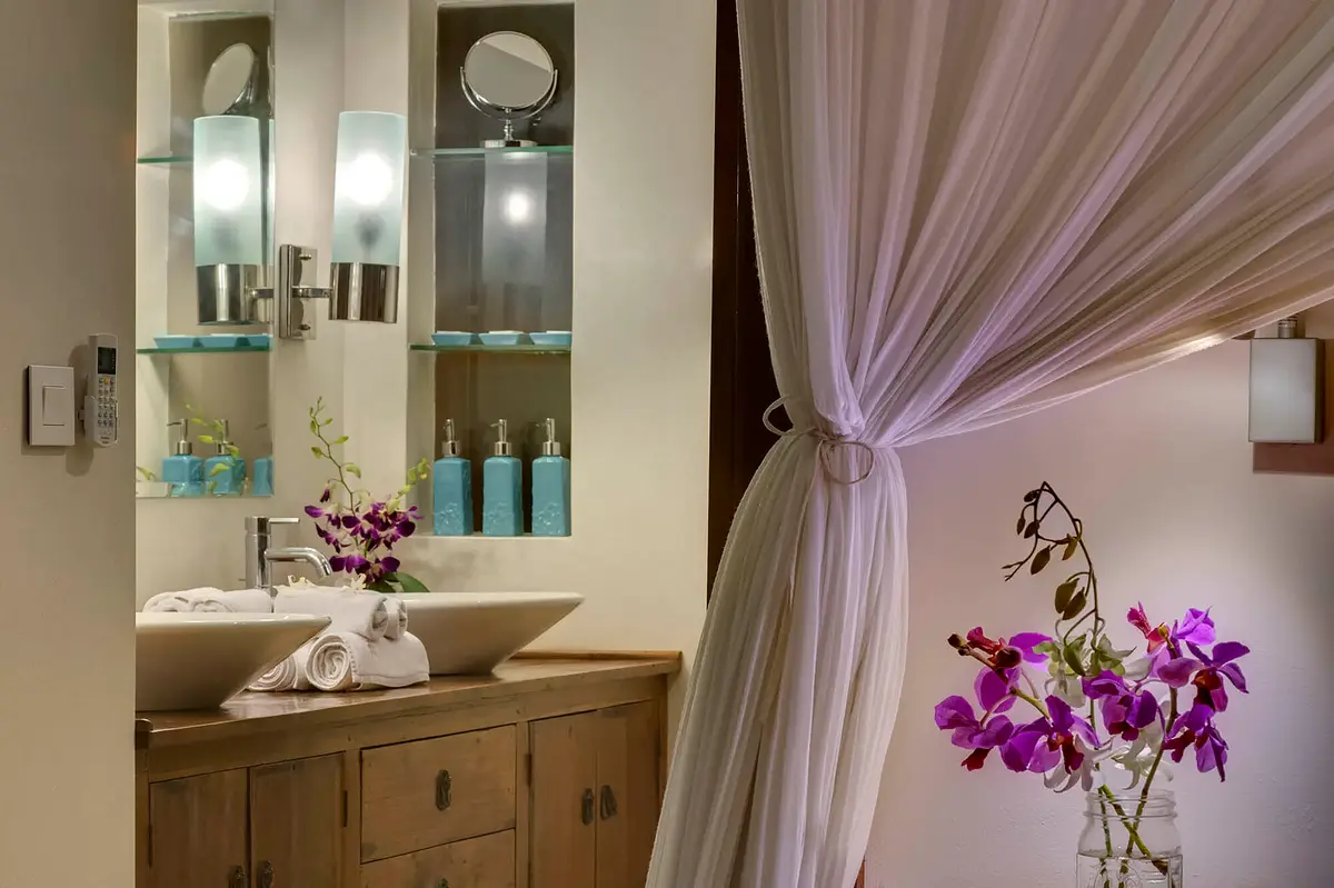 Lataliana Villas 7BR, Seminyak, Bali — photo 10 | The Luxury Bali