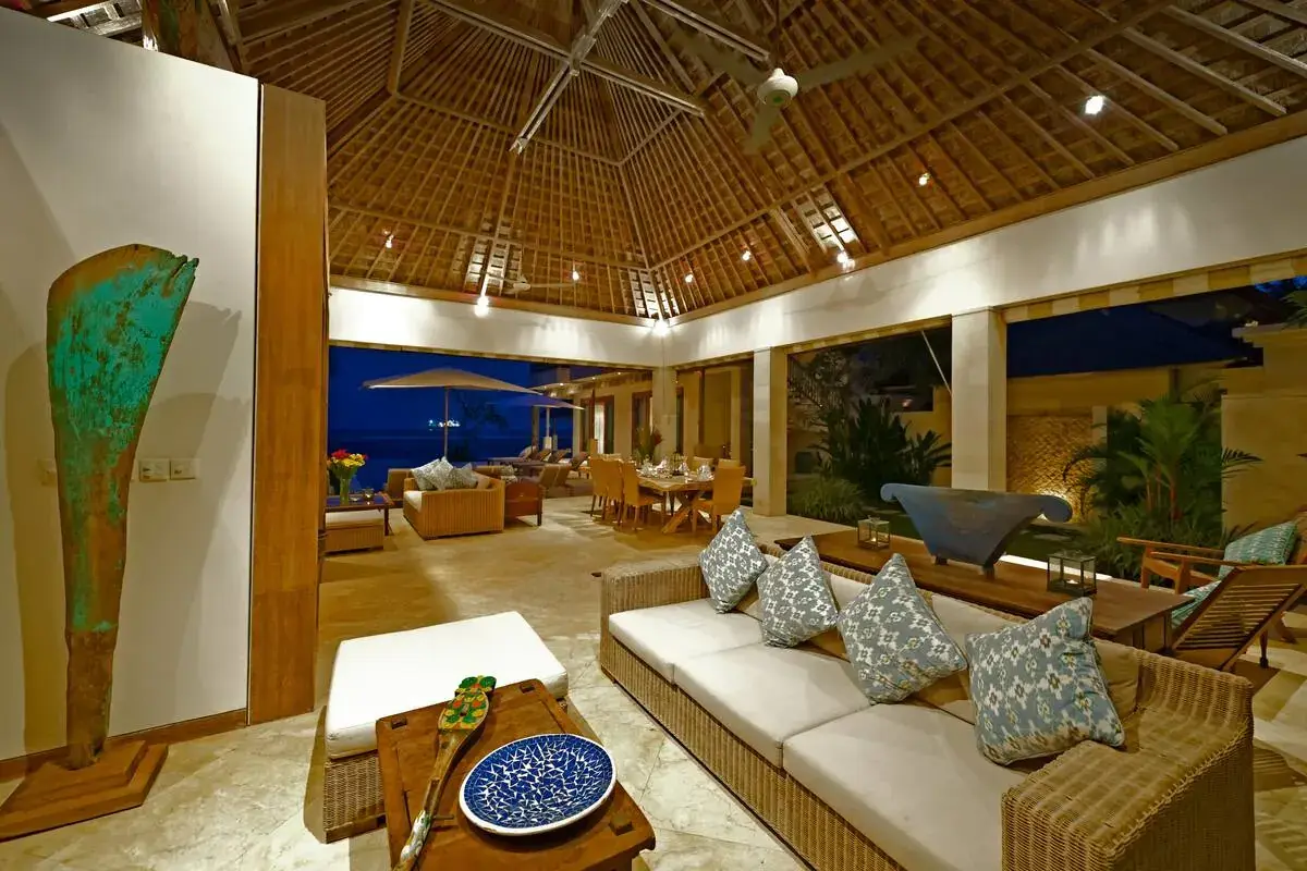 Siri Mendira - Villa Bakung, Candidasa, Bali — photo 8 | The Luxury Bali
