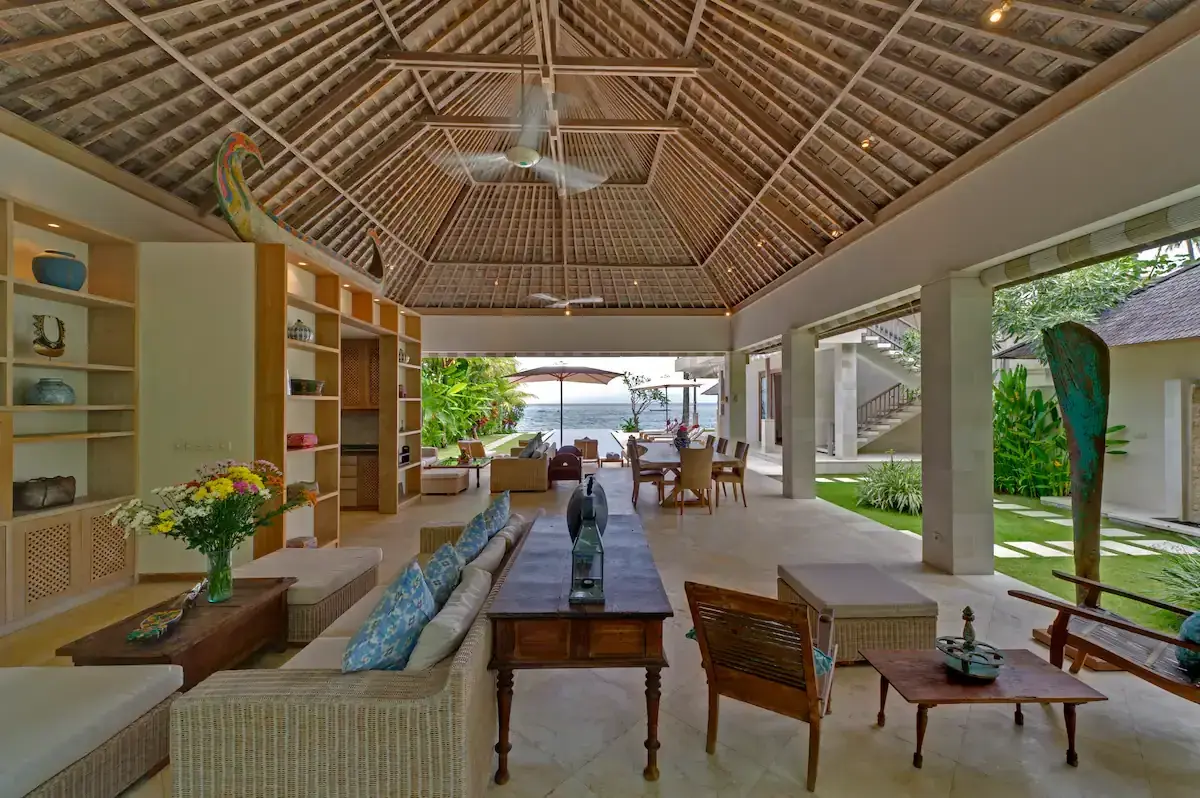 Siri Mendira - Villa Bakung, Candidasa, Bali — photo 10 | The Luxury Bali