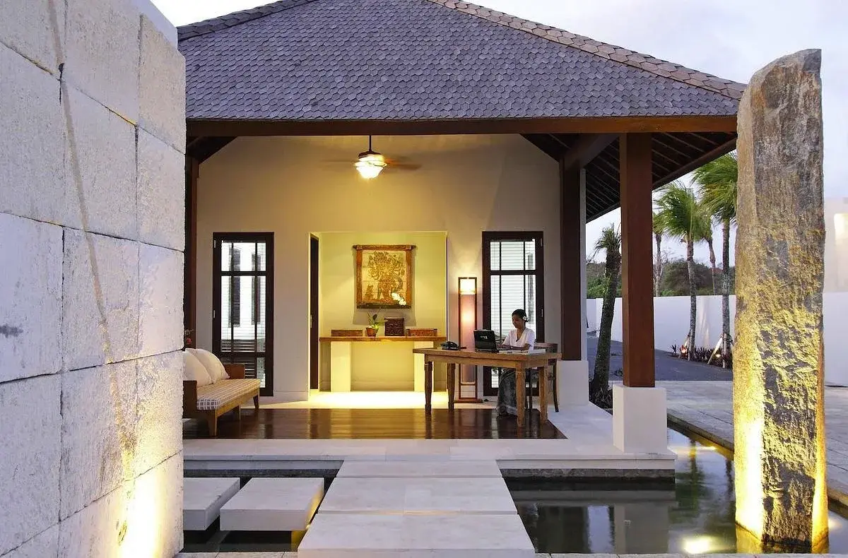 Surga One – Clifftop Villa, Uluwatu, Bali — photo 8 | The Luxury Bali