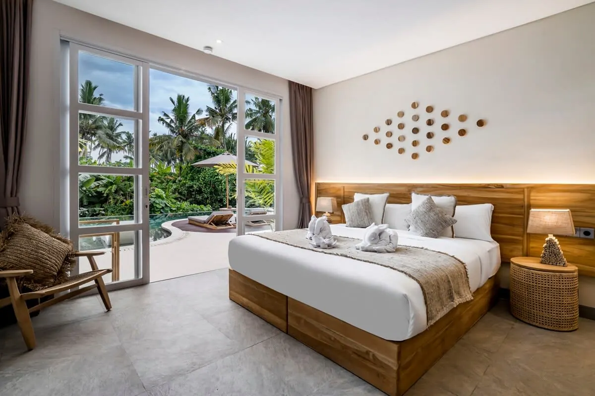 3 BR White Tropical Garden Villa Ubud, Ubud, Bali — photo 2 | The Luxury Bali