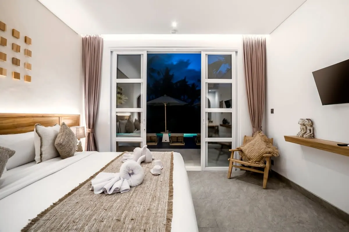 3 BR White Tropical Garden Villa Ubud, Ubud, Bali — photo 12 | The Luxury Bali
