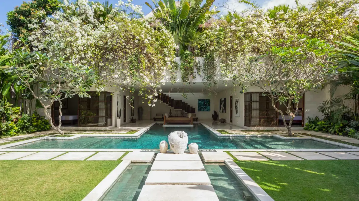 10 BR Grand Residence Seminyak — 10-bedroom luxury residence in Seminyak, Bali | The Luxury Bali