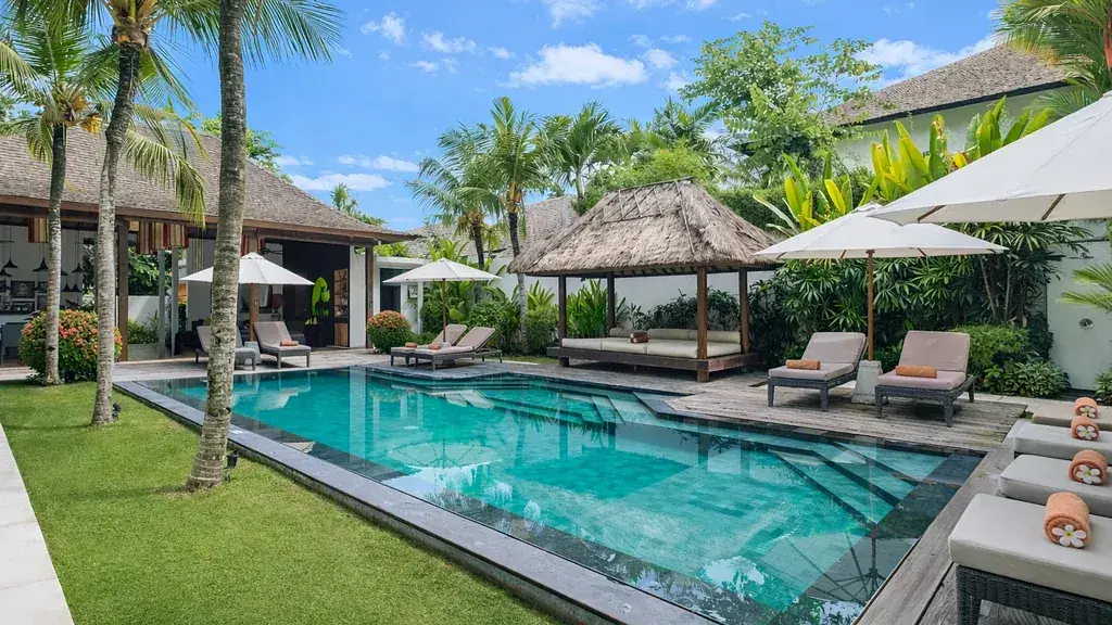 12 BR Private Estate Seminyak, Seminyak, Bali — photo 6 | The Luxury Bali