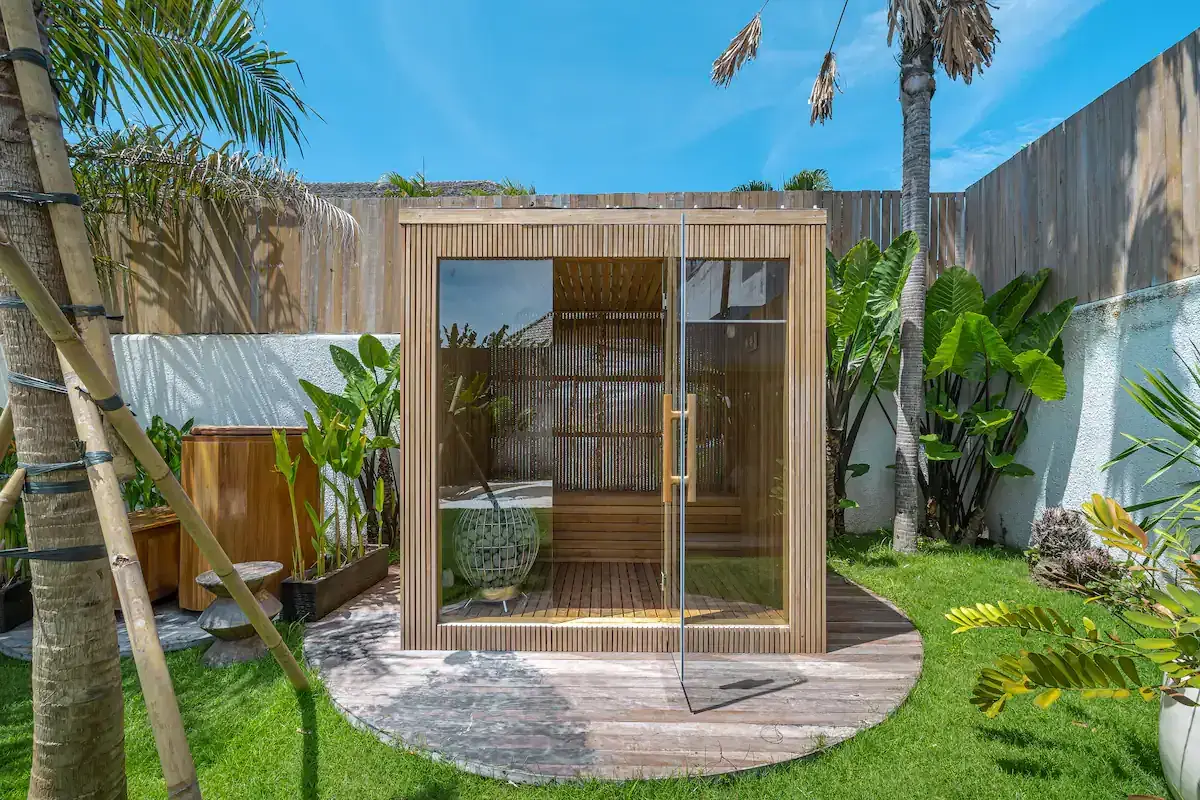 4 BR Tropical-Modern Walk-to-Beach Villa Canggu, Canggu, Bali — photo 5 | The Luxury Bali