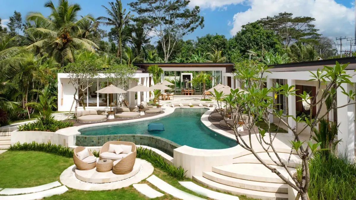 6 BR Tropical Garden Pool Retreat Ubud — 6-bedroom luxury villa in Ubud, Bali | The Luxury Bali