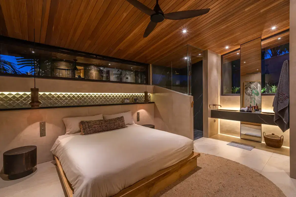 5 BR Tropical-Modern Tropical Garden Villa Canggu, Pererenan, Bali — photo 10 | The Luxury Bali