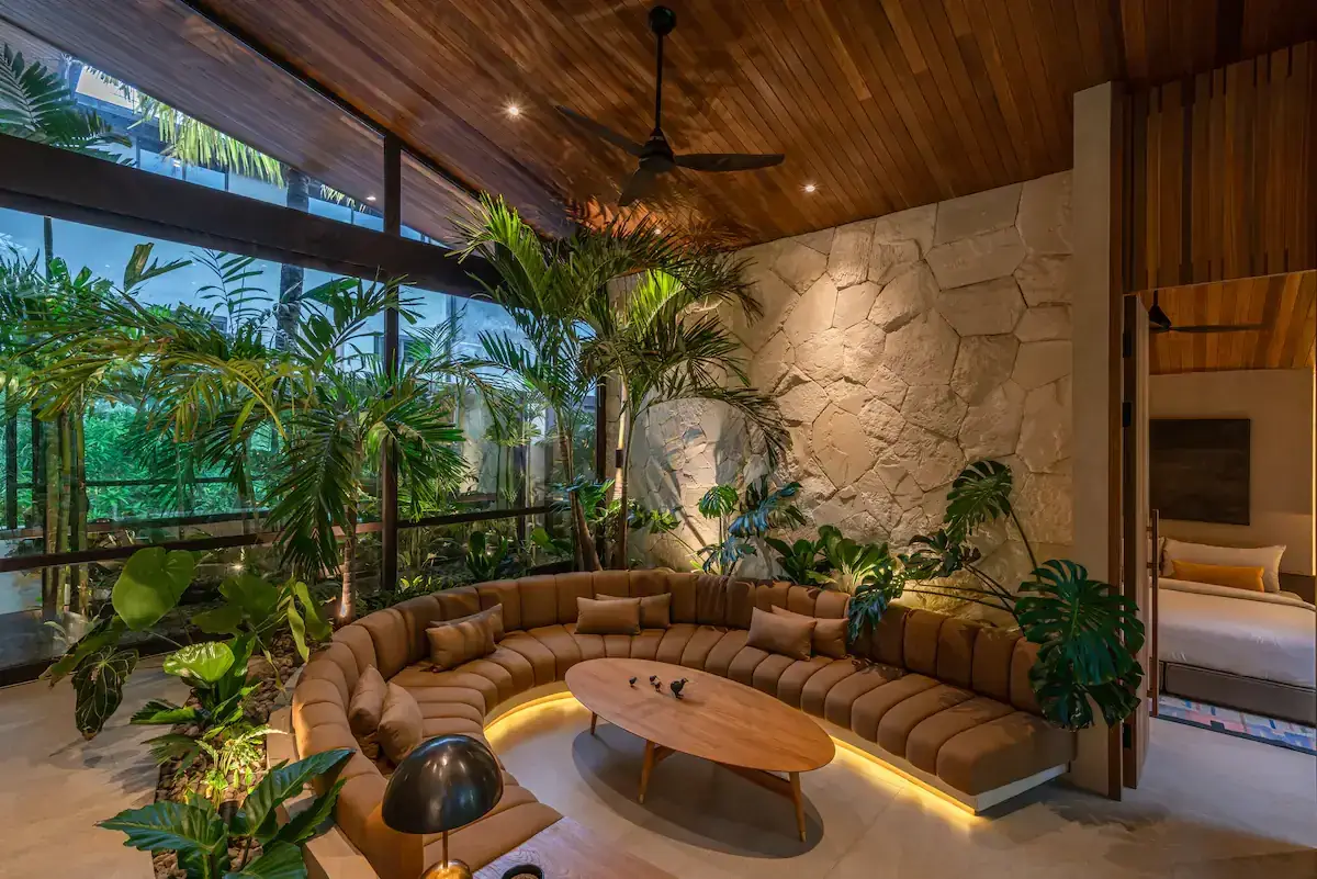 5 BR Tropical-Modern Tropical Garden Villa Canggu, Pererenan, Bali — photo 3 | The Luxury Bali