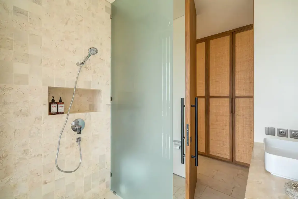 3 BR Ocean-View Infinity-Pool Villa Uluwatu, Uluwatu, Bali — photo 10 | The Luxury Bali