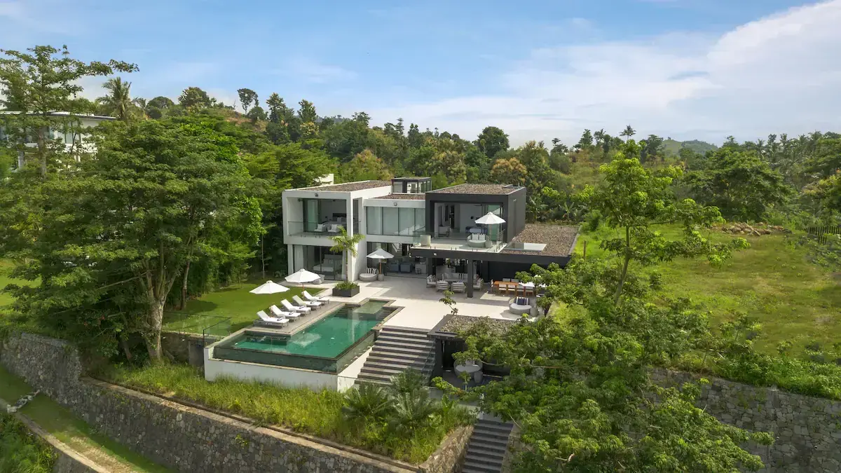 4 BR Infinity-Pool Ocean-View Villa Lombok, Lombok — photo 2 | The Luxury Bali
