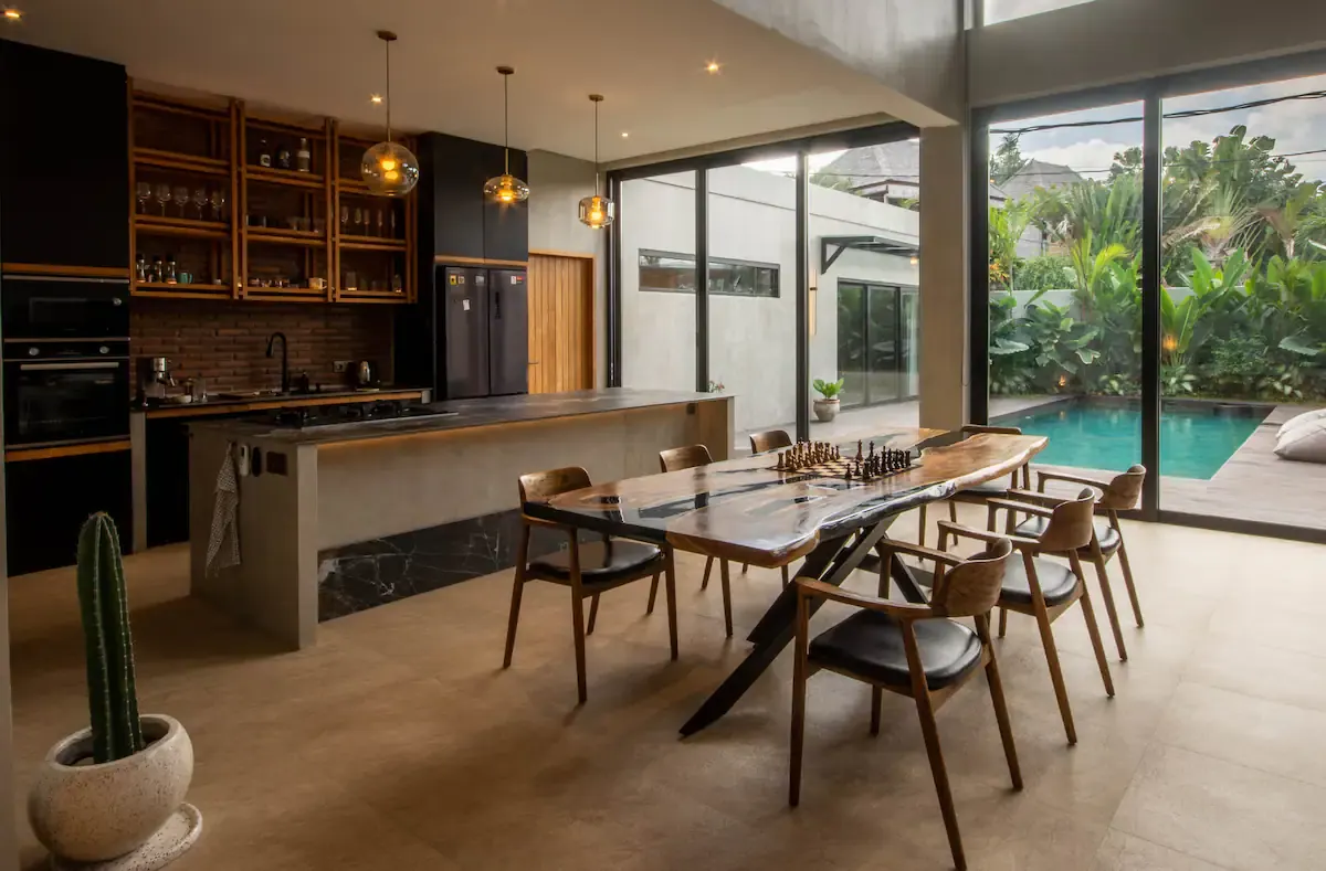 4 BR Walk-to-Beach Fully Staffed Villa Canggu, Canggu, Bali — photo 11 | The Luxury Bali