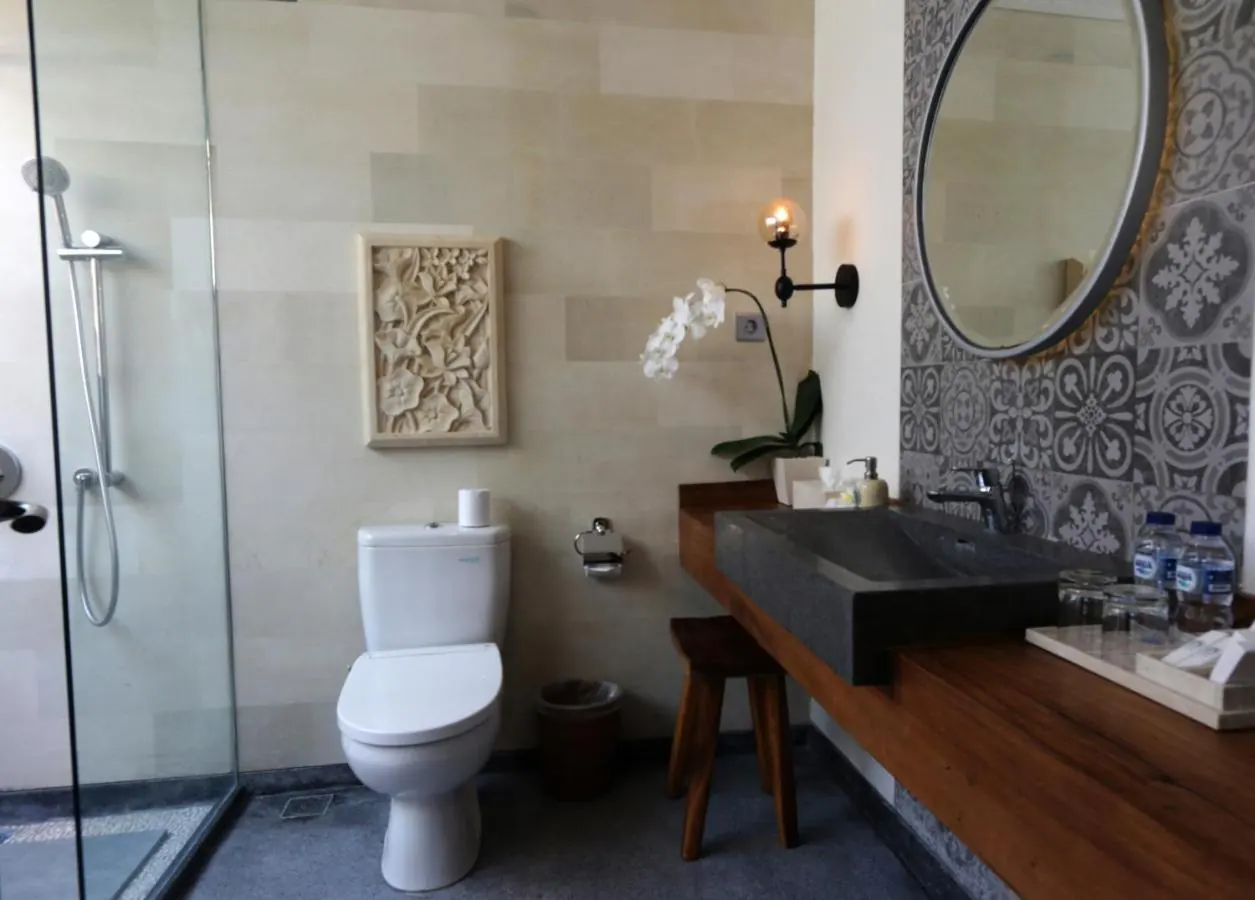 7 BR Tropical Garden Pool Villa Canggu, Canggu, Bali — photo 10 | The Luxury Bali