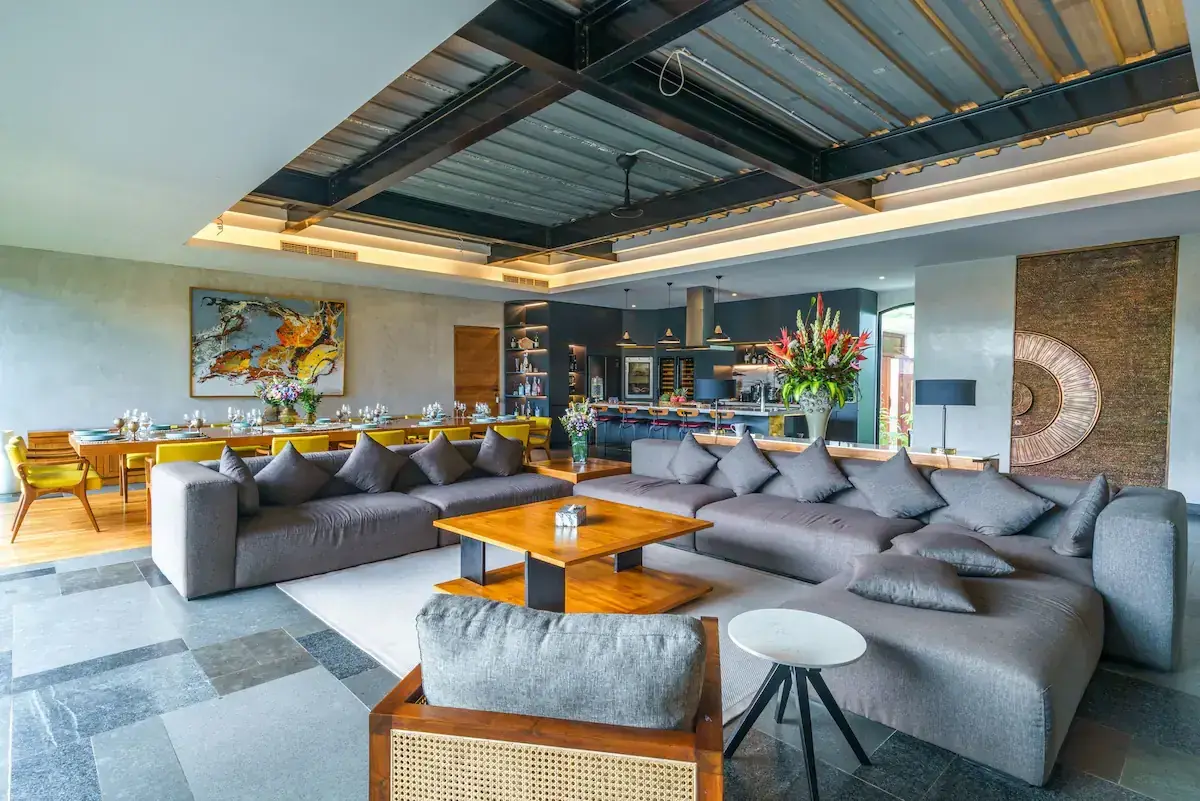 8 BR Colonial Cinema Estate Canggu, Pererenan, Bali — photo 9 | The Luxury Bali