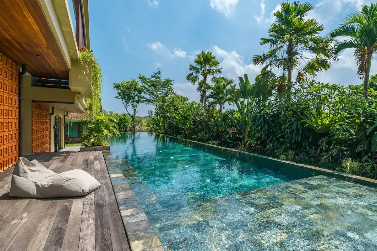 8 BR Colonial Cinema Estate Canggu, Pererenan, Bali — photo 2 | The Luxury Bali