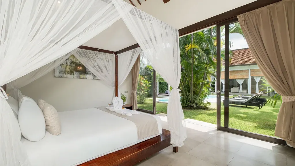 2 BR Luxury Villa Seminyak, Seminyak, Bali — photo 9 | The Luxury Bali
