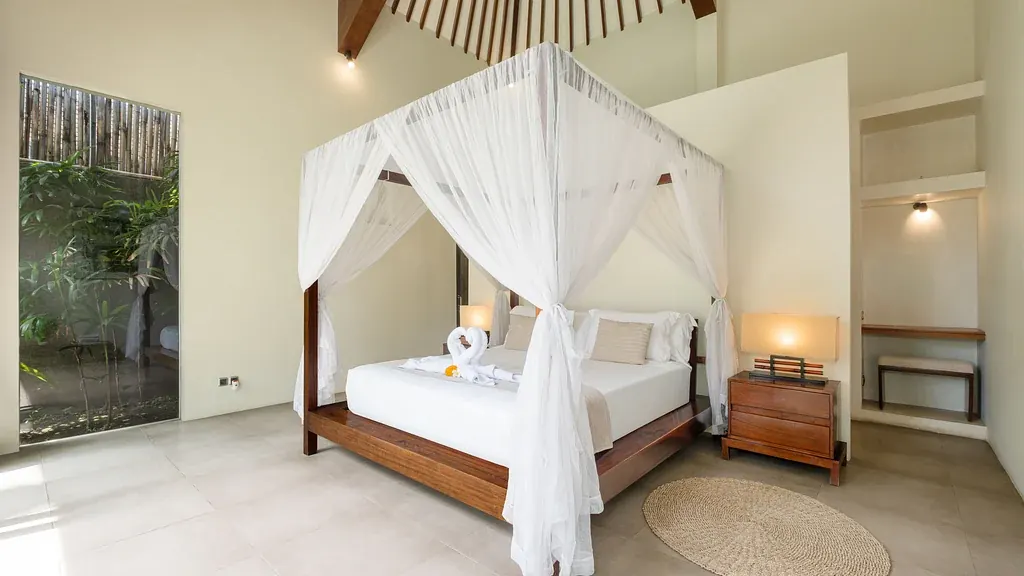 2 BR Luxury Villa Seminyak, Seminyak, Bali — photo 8 | The Luxury Bali