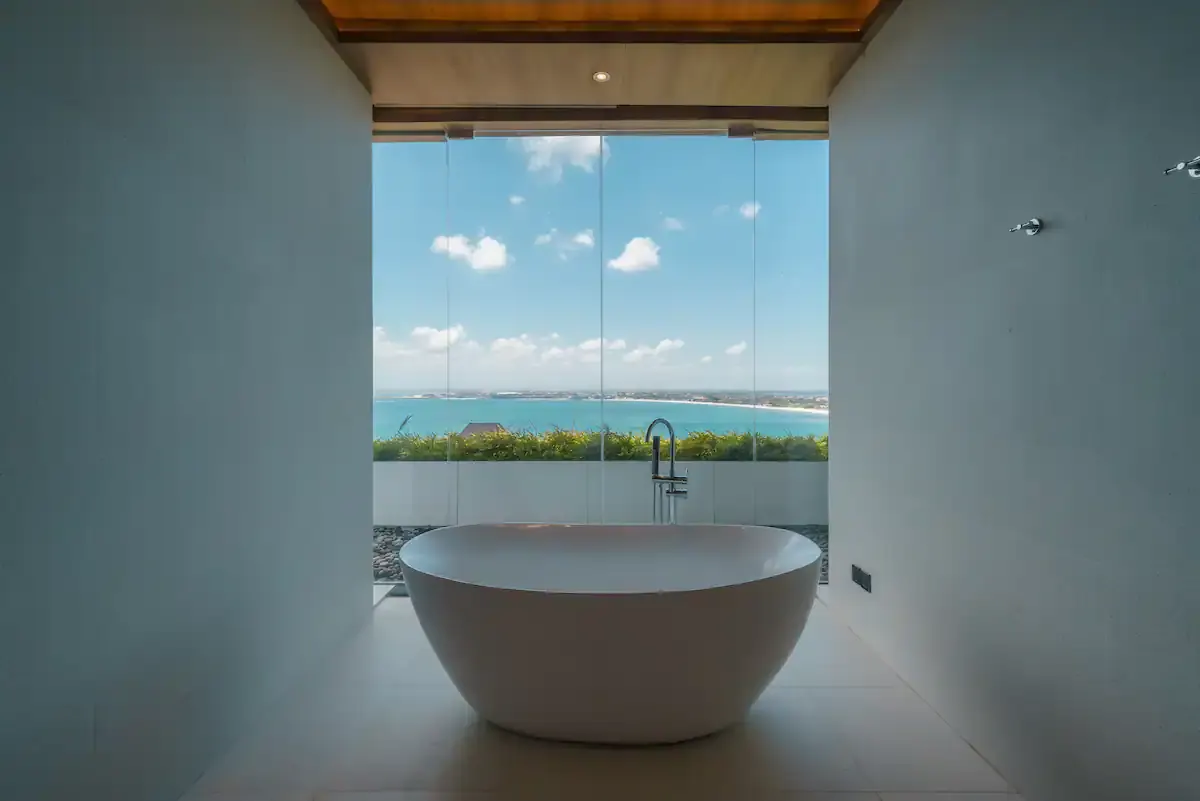5 BR Ocean-View Spa Villa Jimbaran, Jimbaran, Bali — photo 7 | The Luxury Bali