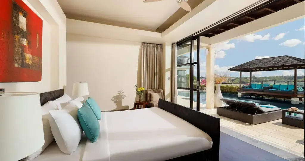 4 BR Hilltop Sunset-View Villa Jimbaran, Jimbaran, Bali — photo 9 | The Luxury Bali