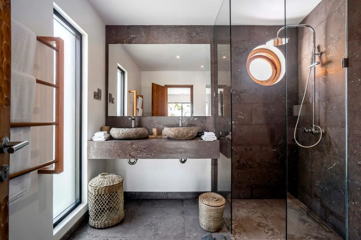 6 BR Rice-Field Modern Villa Ubud, Ubud, Bali — photo 12 | The Luxury Bali