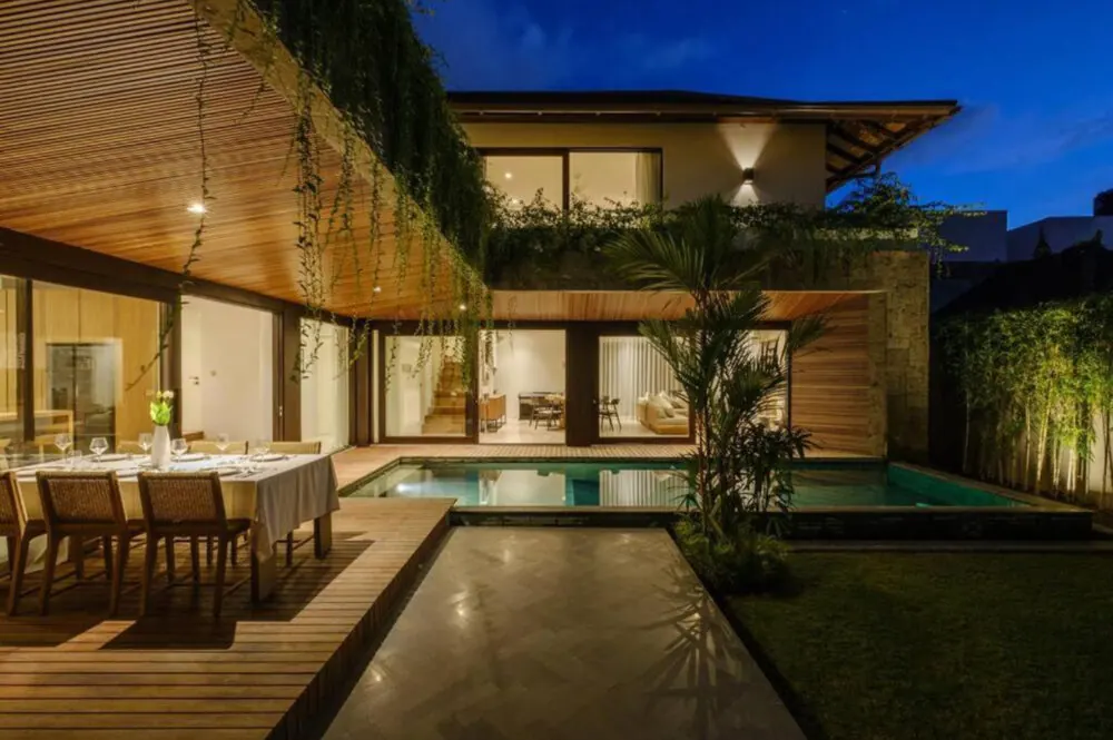 3 BR Tropical-Modern Courtyard Villa Canggu, Canggu, Bali — photo 3 | The Luxury Bali