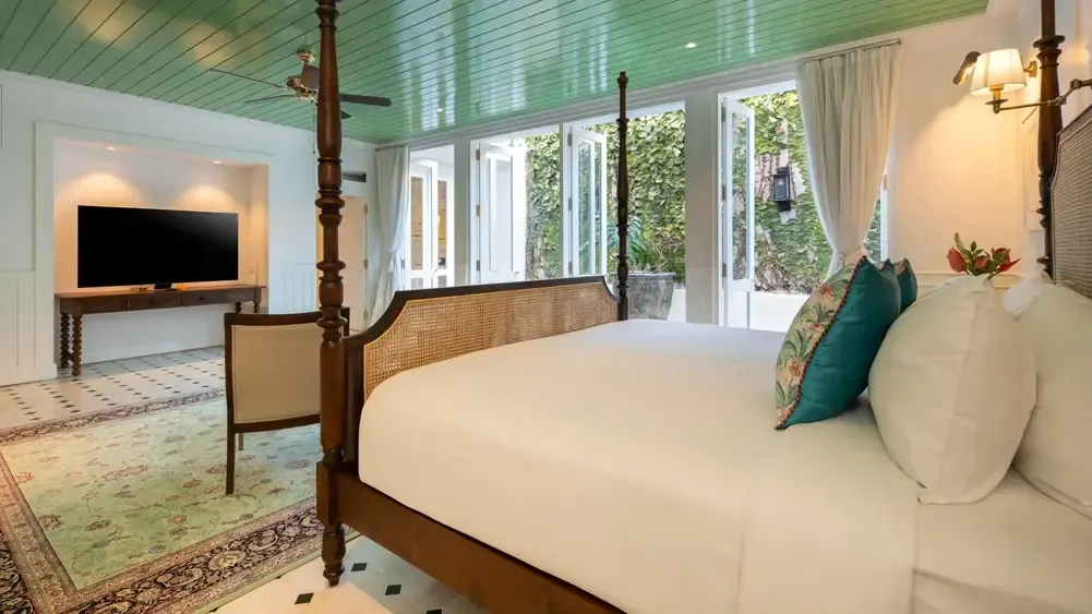 5 BR Colonial Tropical Garden Villa Seminyak, Seminyak, Bali — photo 6 | The Luxury Bali