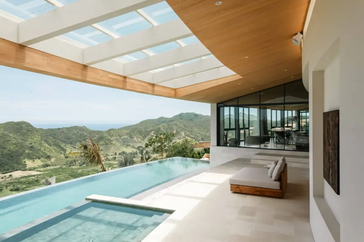 4 BR Hilltop Ocean-View Villa Lombok, Lombok — photo 5 | The Luxury Bali
