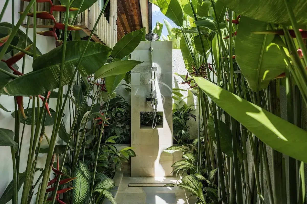 6 BR Tropical Garden Pavilion Villa Ubud, Ubud, Bali — photo 11 | The Luxury Bali