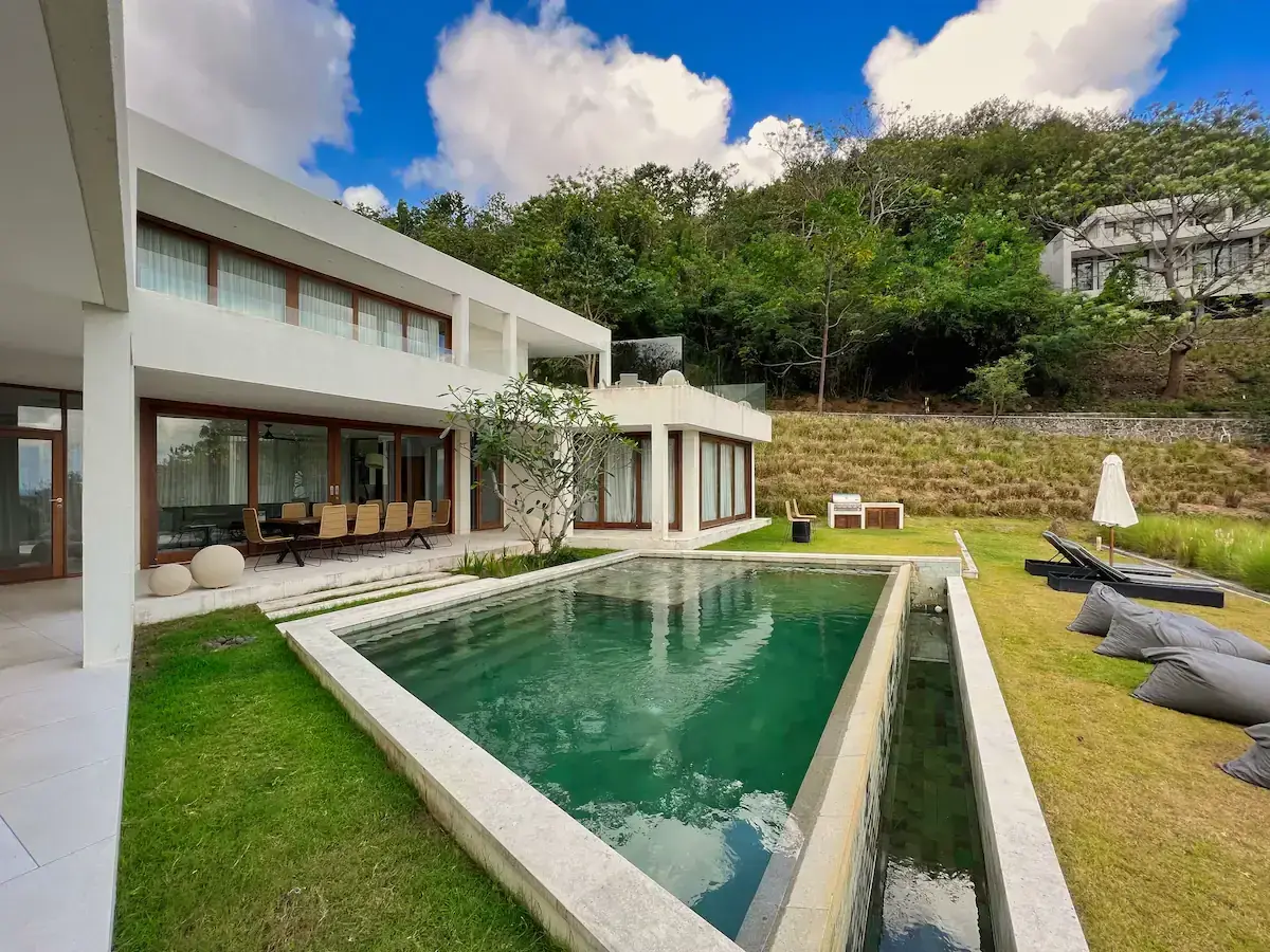 4 BR Modern Hilltop Retreat Lombok — 4-bedroom luxury villa in Lombok | The Luxury Bali