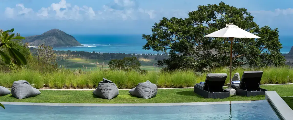 4 BR Modern Hilltop Retreat Lombok, Lombok — photo 8 | The Luxury Bali