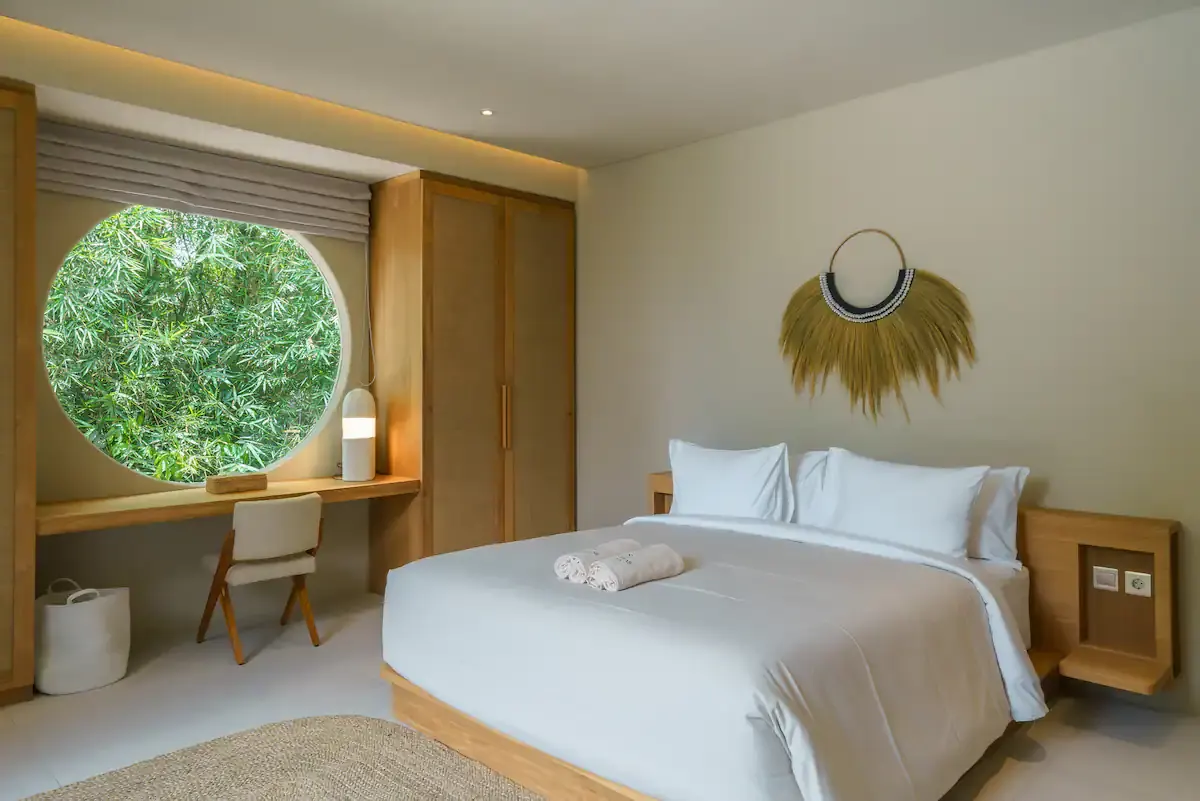 4 BR Contemporary Minimalist Villa Canggu, Pererenan, Bali — photo 3 | The Luxury Bali