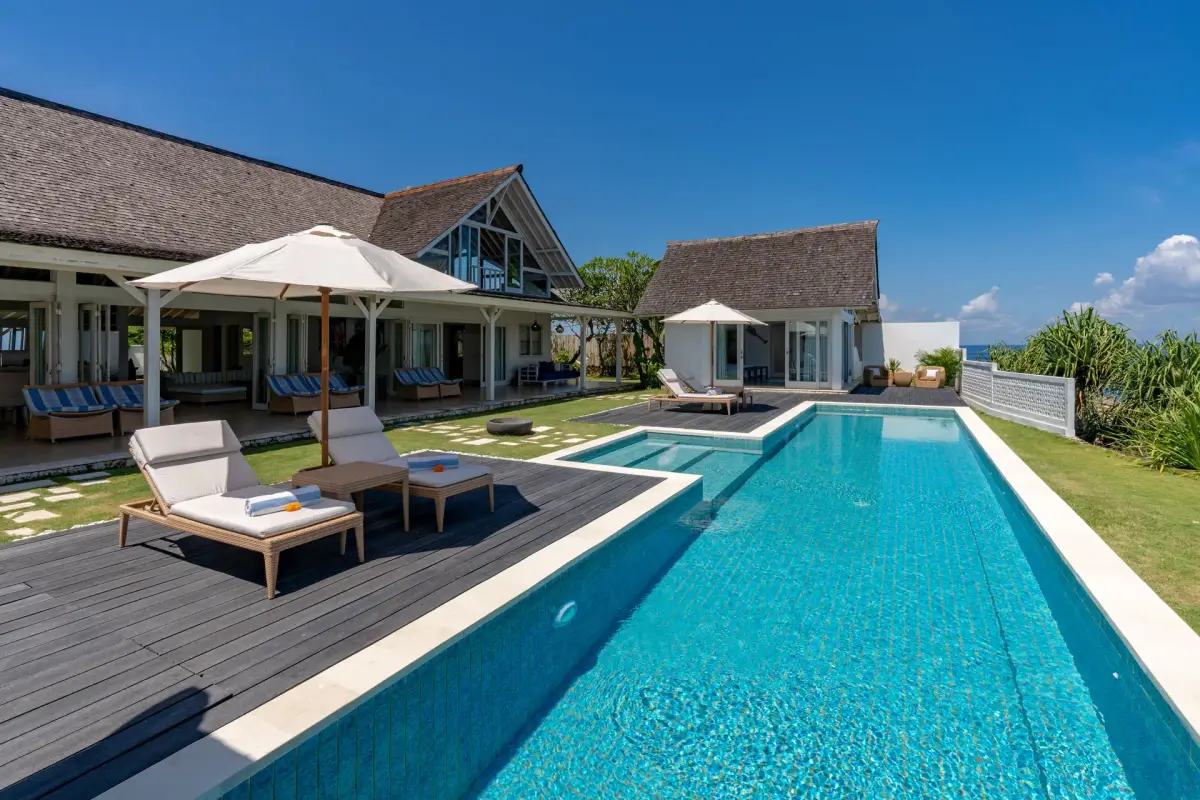 4 BR Cliffside Sea-View Villa Nusa Lembongan, Nusa Lembongan, Bali — photo 3 | The Luxury Bali